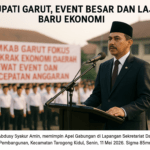 alt_text: Bupati Garut meresmikan event besar untuk meningkatkan laju baru ekonomi daerah.