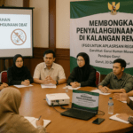 alt_text: Remaja berkumpul, diskusi serius tentang bahaya penyalahgunaan obat keras dan solusi pencegahannya.
