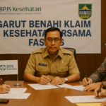 alt_text: Diskusi Garut untuk peningkatan klaim kesehatan dengan fasilitas kesehatan setempat.