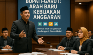 Bupati-Garut Menggoyang Anggaran, Menguatkan Warga Bupati Garut mengoptimalkan anggaran untuk mendukung kesejahteraan warga.